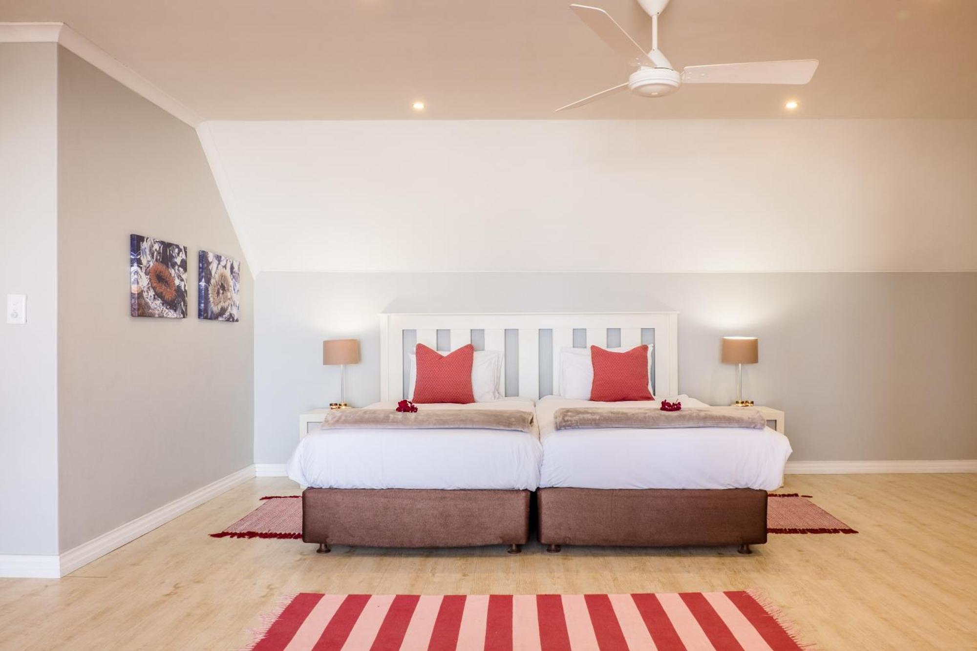 Zeezicht Apartments Stompneusbaai Buitenkant foto